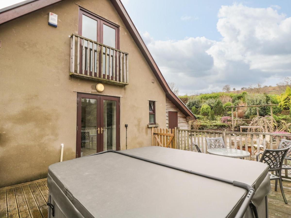 The Lodge Merthyr Tydfil Exteriör bild